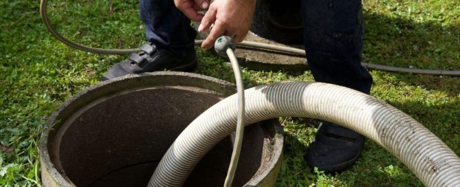 septic hose going into sewer system | 3 reasons to start septic pumping business | ServiceCore software for portable restroom & dumpster companies