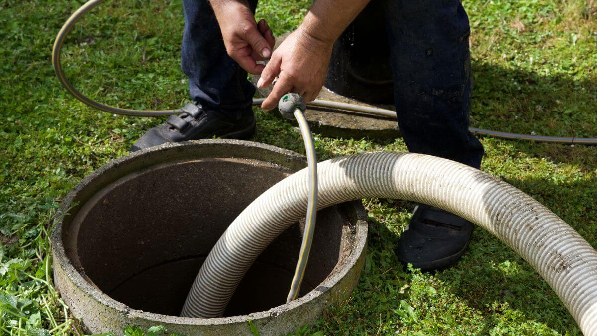 septic hose going into sewer system | 3 reasons to start septic pumping business | ServiceCore software for portable restroom & dumpster companies